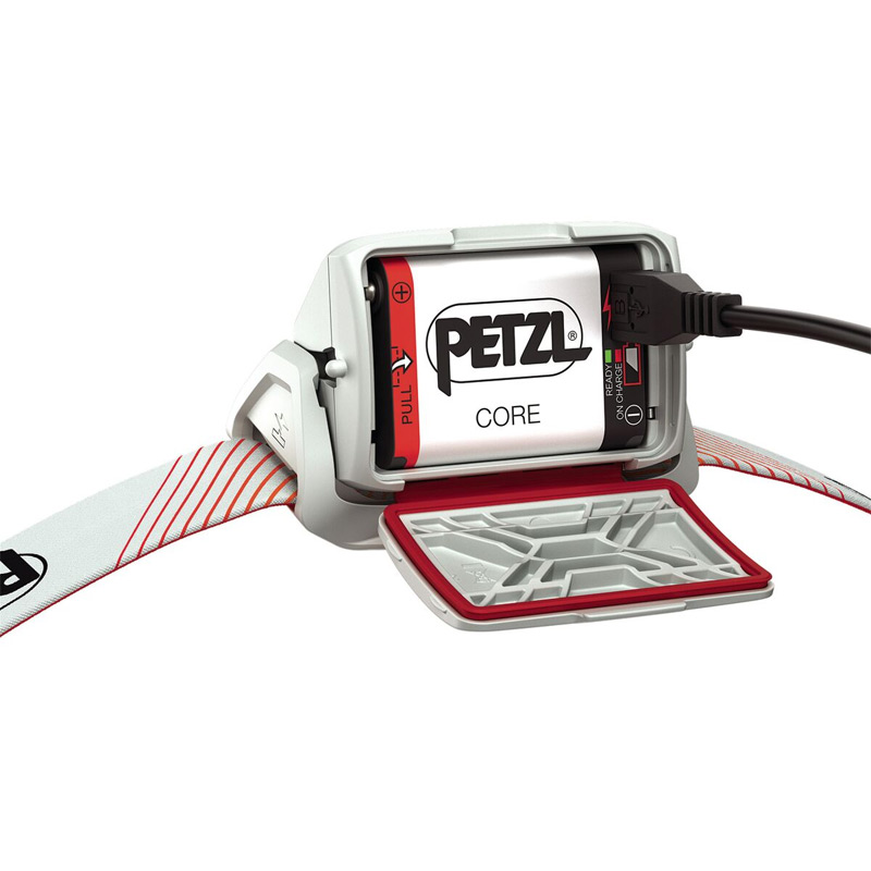 Фонарь налобный PETZL ACTIK CORE Green